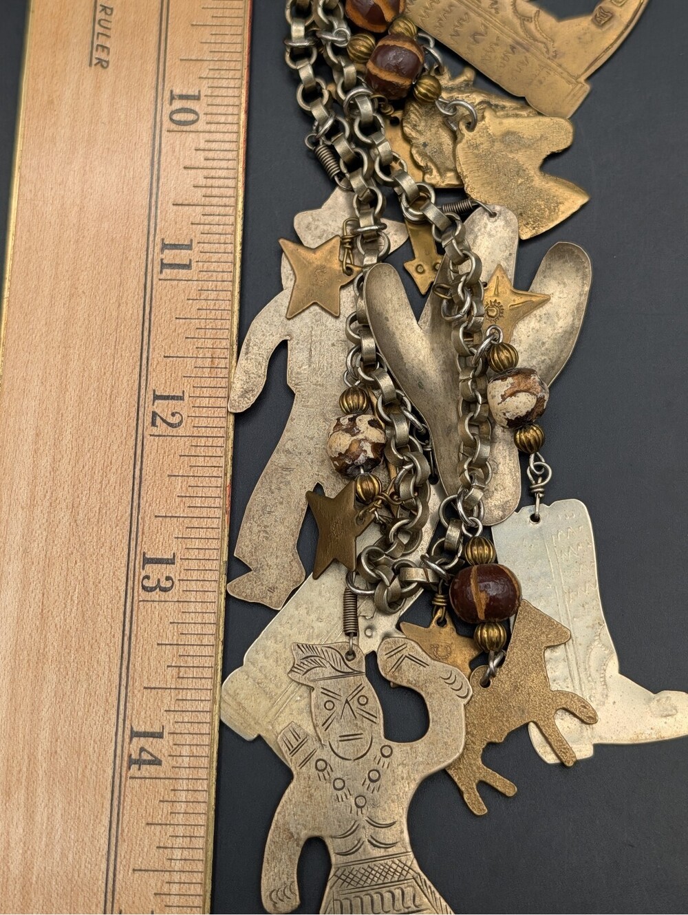 Vintage Western Motif Multi Charm Necklace Cowboy Indian Boots Cactus 105g - Picture 6 of 13